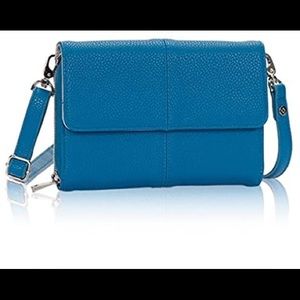 Thirty-One Tons of Funds Crossbody